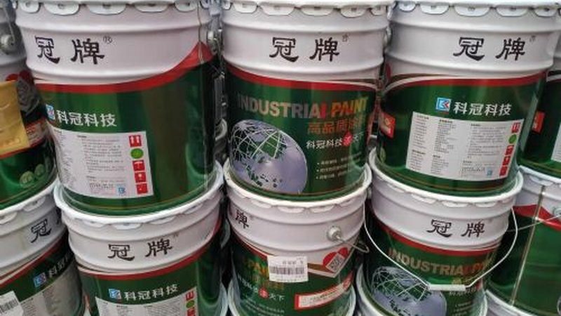 乳胶漆与墙布：客厅墙面装修的“门面”之争**